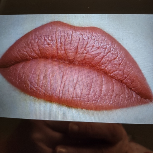HP BNIB Kylie Cosmetics~ Kristen Matte Liquid Lipstick & Lip liner 500 - Picture 6 of 10